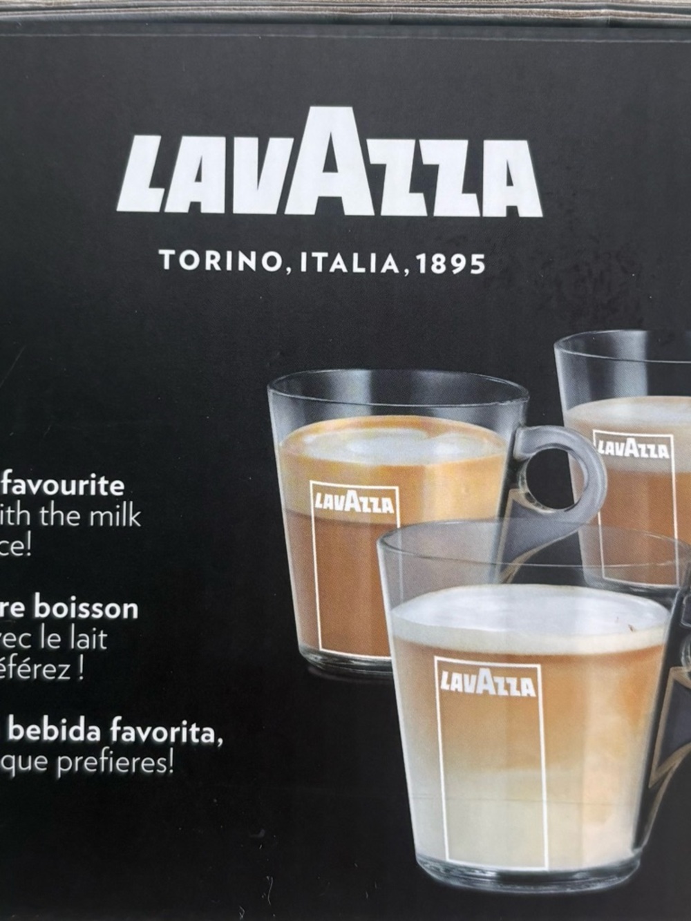 Lavazza Classy Plus Mug with Black Travel Lid - Picture 2 of 5